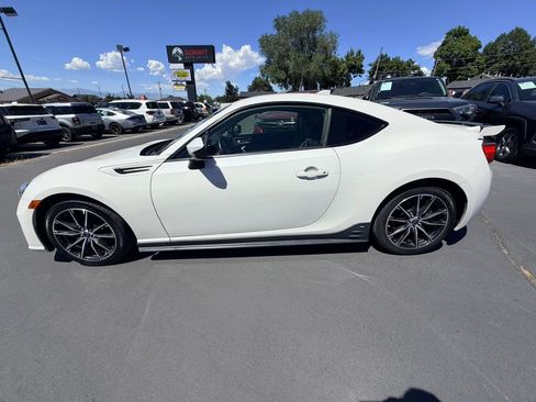 Used 2019 Subaru BRZ Limited RWD image 6