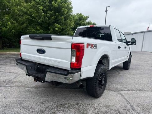 Used 2017 Ford F350 XLT w/ XLT Value Package AWD/4WD image 3
