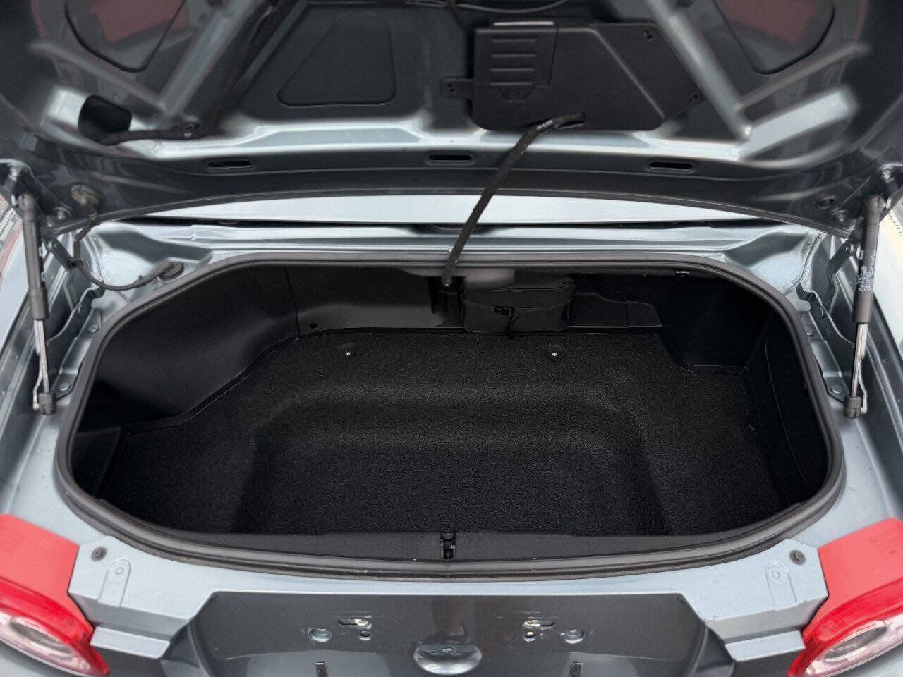Used 2013 MAZDA MX-5 Miata Grand Touring RWD image 9