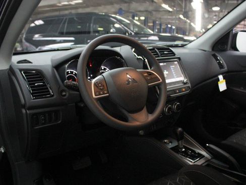 New 2026 Mitsubishi Outlander Sport ES image 5