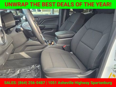 New 2024 Chevrolet Colorado LT w/ LT Convenience Package II image 20