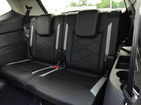 New 2026 Volkswagen Atlas Peak Edition AWD/4WD image 25