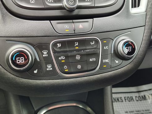 Used 2024 Chevrolet Malibu LT FWD image 28