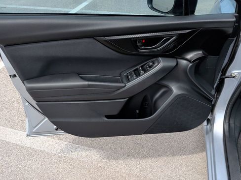 Used 2019 Subaru Impreza 2.0i Premium image 10