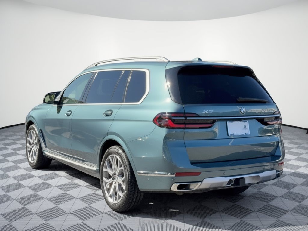 Certified 2026 BMW X7 xDrive40i AWD/4WD image 3
