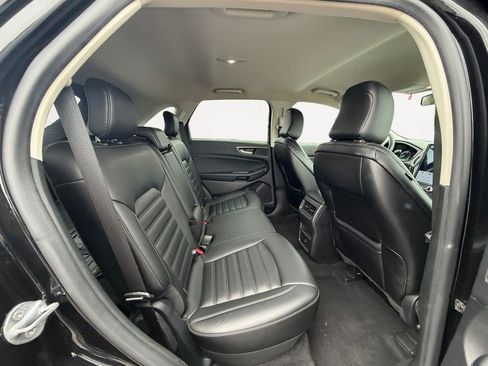 Used 2022 Ford Edge SEL AWD/4WD image 23