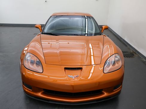 Used 2009 Chevrolet Corvette Z06 w/ Preferred Equipment Group image 9
