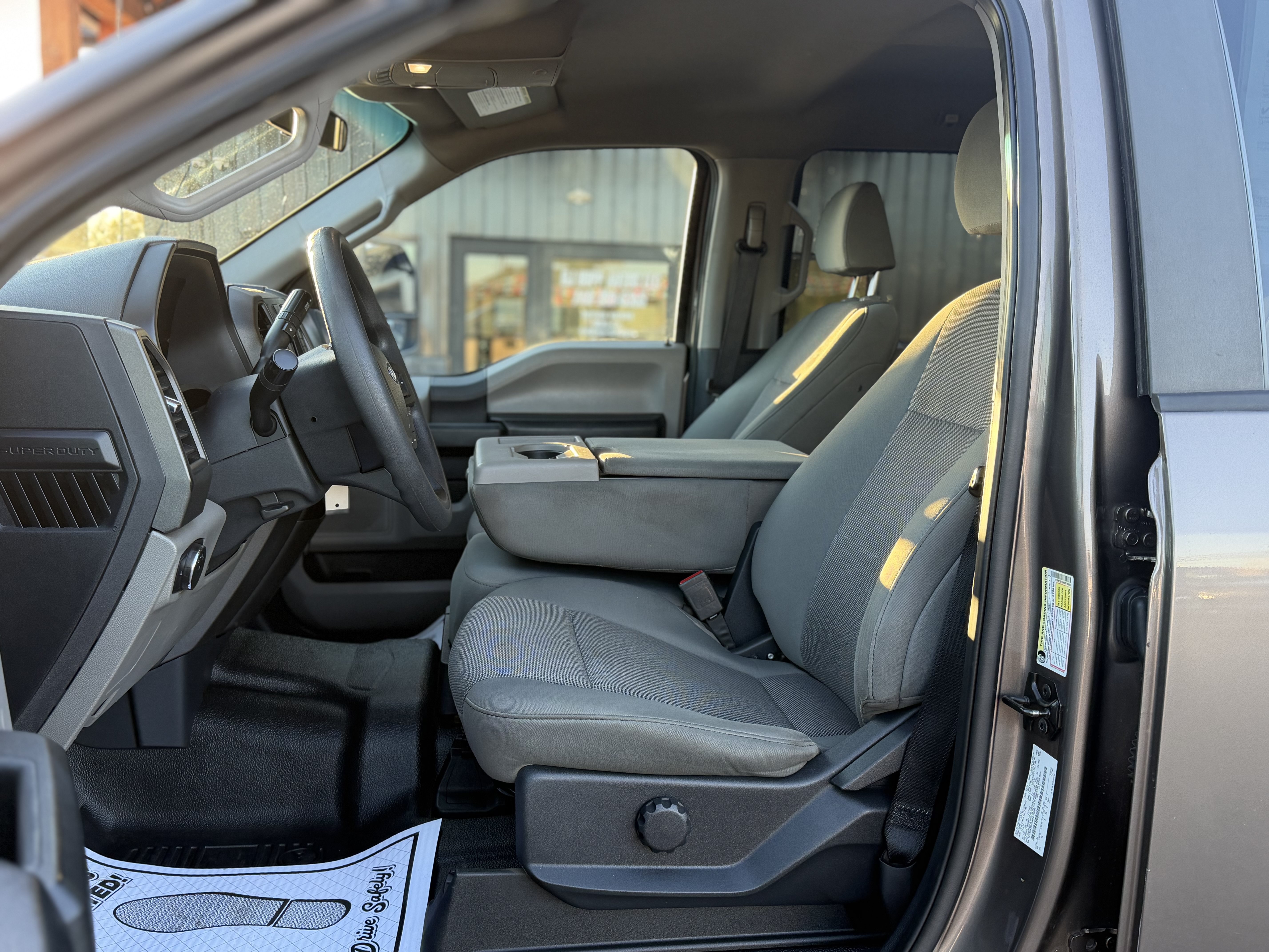 Used 2022 Ford F350 XL w/ STX Appearance Package AWD/4WD image 9