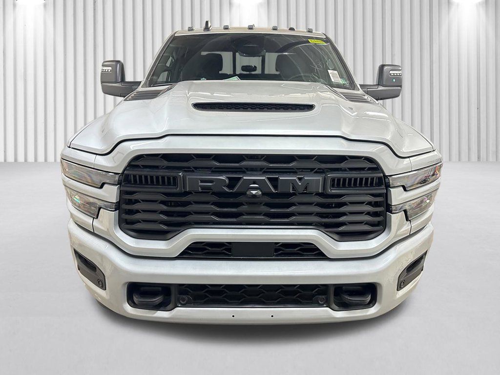 New 2026 RAM 2500 Tradesman AWD/4WD image 11