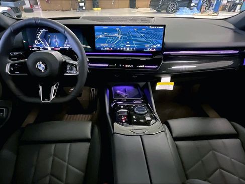 New 2026 BMW 530i w/ M Sport Package image 5