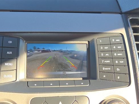 Used 2018 Ford Taurus SE image 34