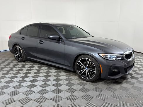 Used 2021 BMW 330i Sedan w/ M Sport Package image 6