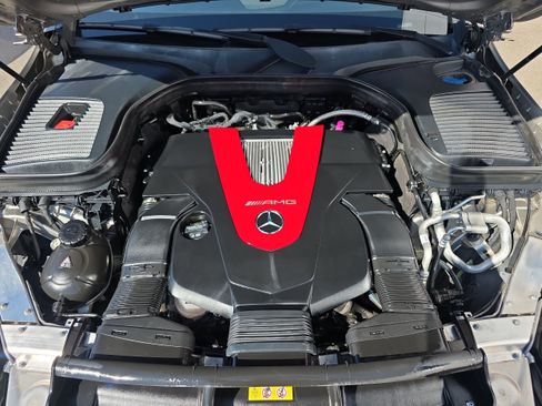 Used 2020 Mercedes-Benz GLC 43 AMG 4MATIC w/ Driver Assistance Package image 8