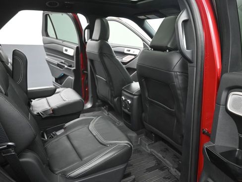 Used 2021 Ford Explorer ST w/ Equipment Group 401A AWD/4WD image 10