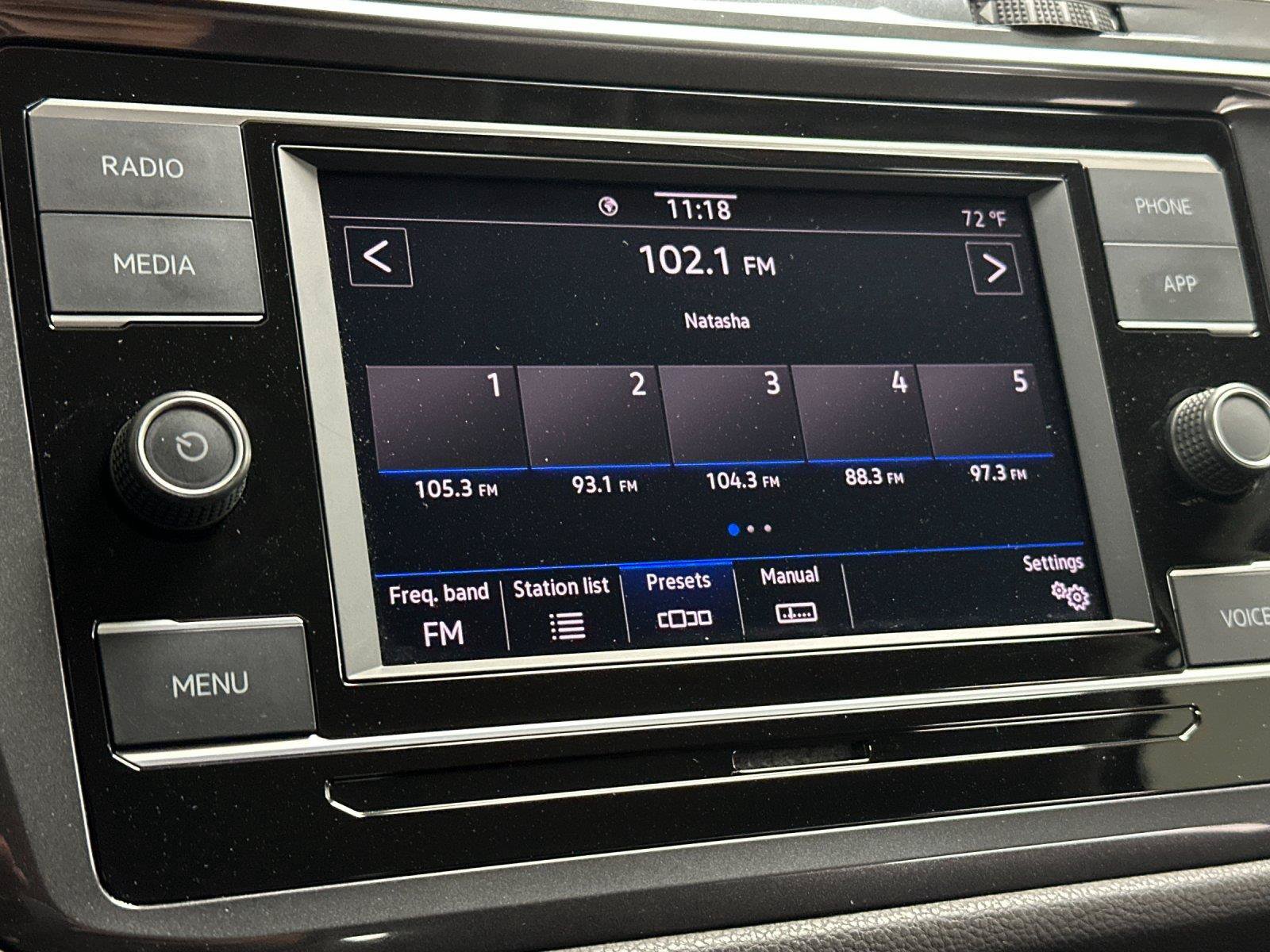 Used 2020 Volkswagen Tiguan S FWD image 17