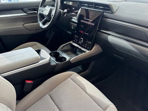 Used 2026 GMC Terrain Elevation w/ Black Edition image 16