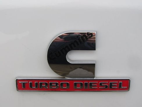 Used 2022 RAM 2500 Laramie image 12