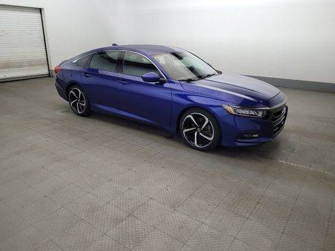 Used 2018 Honda Accord Sport image 11