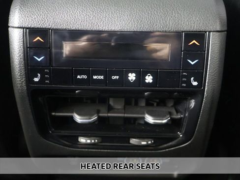 Used 2023 Jeep Grand Cherokee Overland w/ Advanced Protech Group III image 11