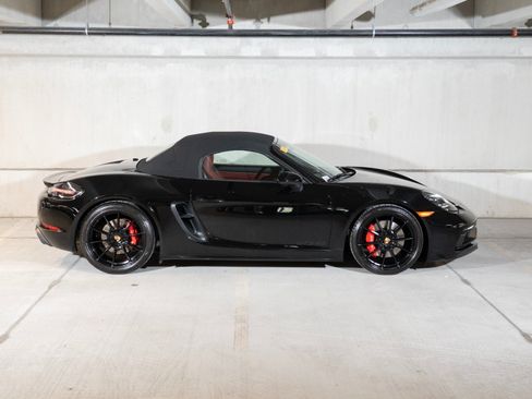 Certified 2021 Porsche 718 Boxster GTS RWD image 8