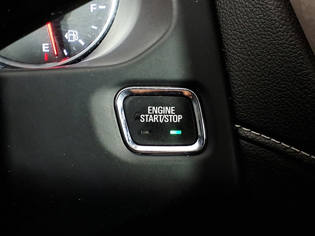Used 2023 GMC Acadia Denali FWD image 16
