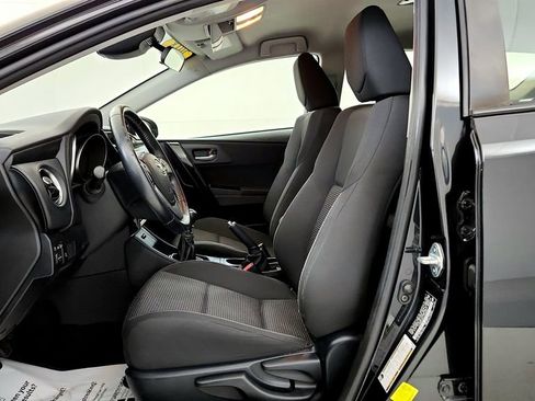 Used 2018 Toyota Corolla iM w/ All-Weather Mat Package FWD image 25