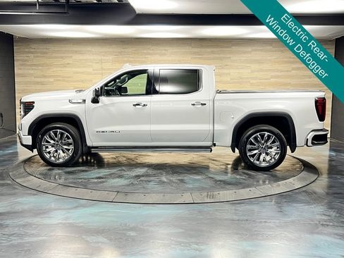 Used 2024 GMC Sierra 1500 Denali w/ Denali Reserve Package AWD/4WD image 11