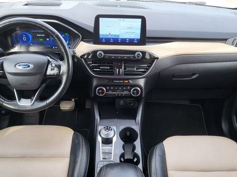 Used 2021 Ford Escape Titanium w/ Titanium Elite Package image 29