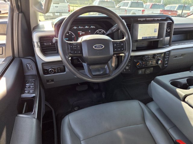 Used 2024 Ford F250 XL w/ FX4 Off-Road Package AWD/4WD image 7