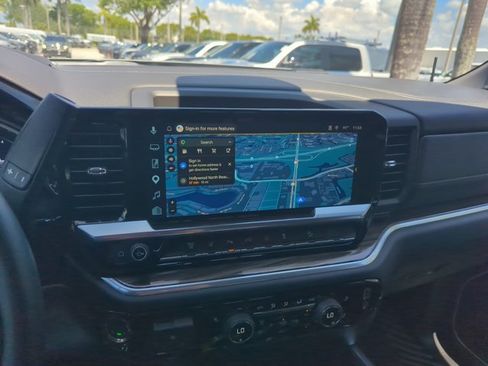 Used 2026 Chevrolet Silverado 2500 LT w/ Trail Boss Package AWD/4WD image 7