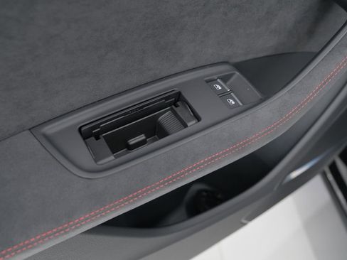 Used 2026 Audi RS Q8 performance image 69