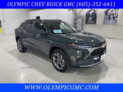 New 2026 Chevrolet Trax LT w/ Driver Confidence Package