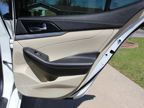 Used 2016 Nissan Maxima 3.5 SL FWD image 35