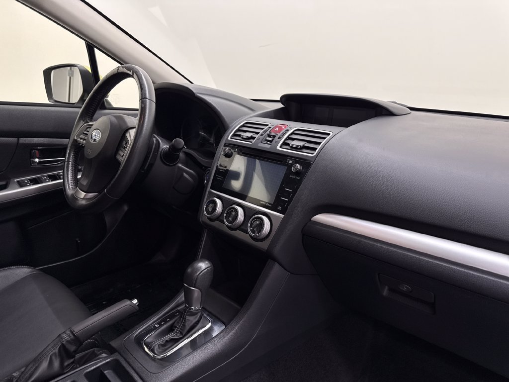 Used 2015 Subaru Crosstrek Touring w/ Popular Package #2 AWD/4WD image 27