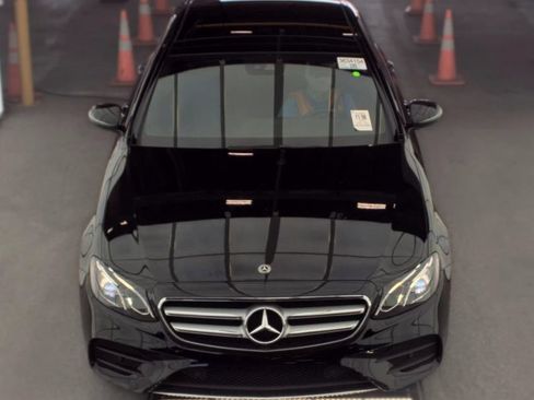 Used 2018 Mercedes-Benz E 300 w/ Premium 1 Package image 2