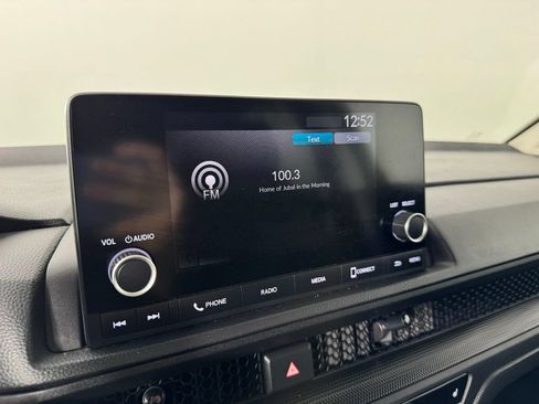 Used 2025 Honda CR-V EX image 21