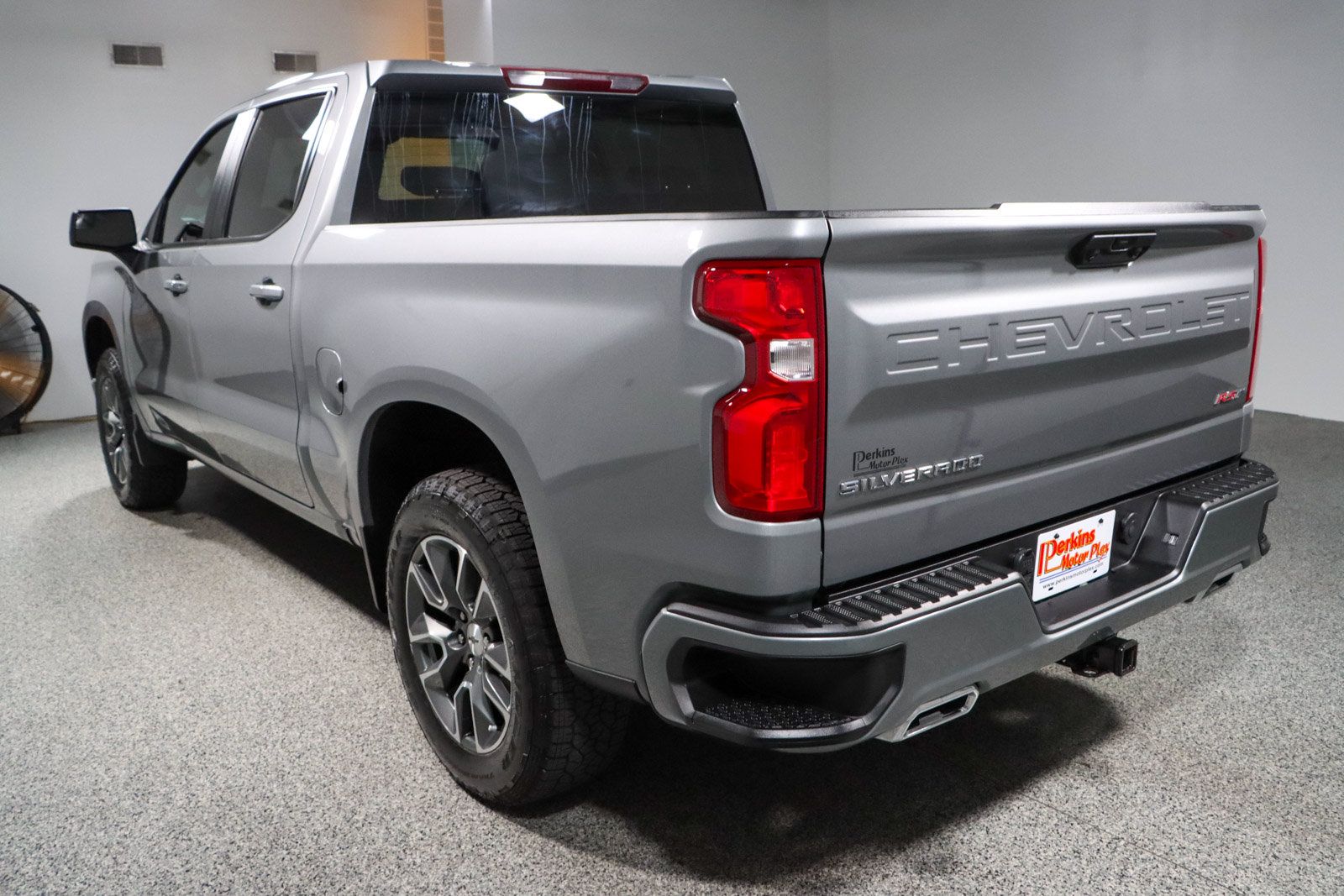 Used 2023 Chevrolet Silverado 1500 RST AWD/4WD image 9