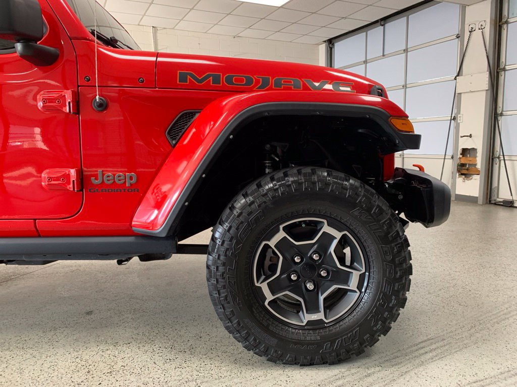 Certified 2022 Jeep Gladiator Mojave w/ Auxiliary Switch Group AWD/4WD image 8