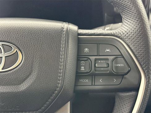 Certified 2025 Toyota Tacoma TRD Sport image 18