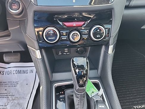 Used 2022 Subaru Forester Touring image 29