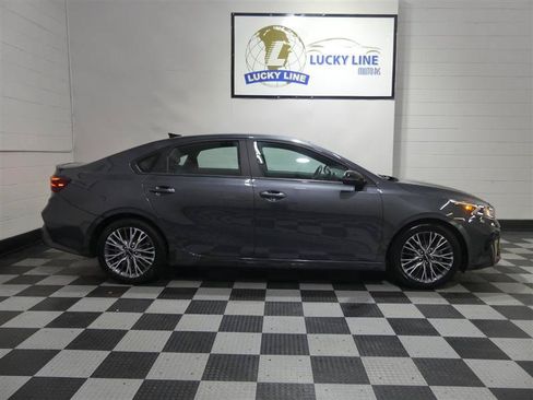 Used 2023 Kia Forte GT-Line FWD image 6