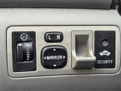 Used 2007 Toyota Corolla CE image 22