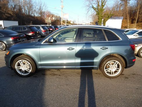 Used 2017 Audi Q5 2.0T Premium Plus image 2