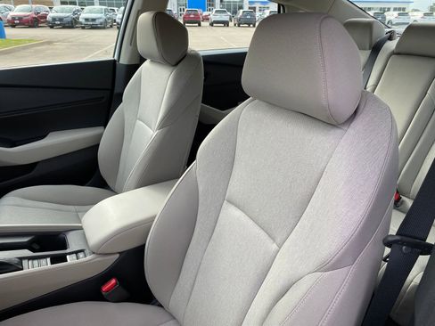 Used 2025 Honda Accord SE image 12