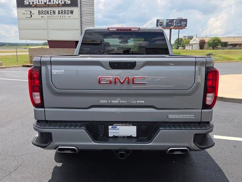 Used 2024 GMC Sierra 1500 Elevation w/ X31 Off-Road Package AWD/4WD image 16