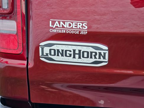 Used 2021 RAM 1500 Limited AWD/4WD image 30