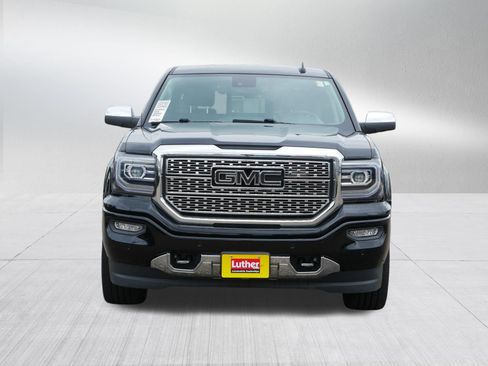 Used 2018 GMC Sierra 1500 Denali w/ Denali Ultimate Package AWD/4WD image 2