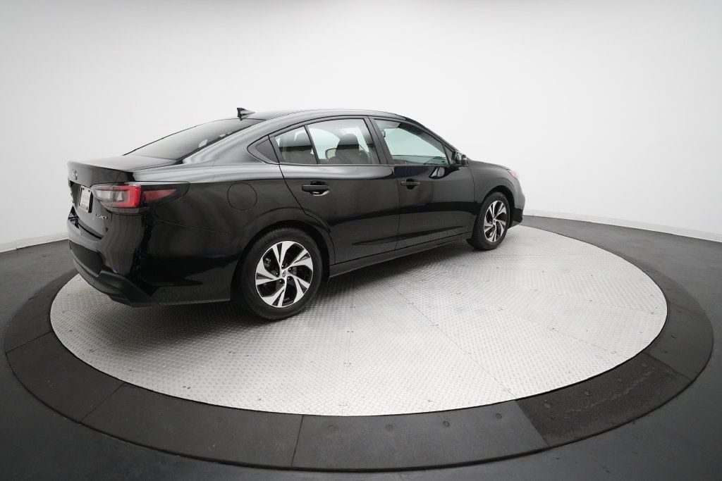 Used 2025 Subaru Legacy Premium w/ Popular Package #1A AWD/4WD image 33