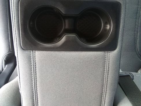 Used 2023 RAM 1500 Big Horn image 9