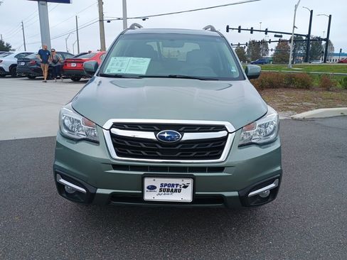 Used 2017 Subaru Forester 2.5i Premium w/ All-Weather Package image 2
